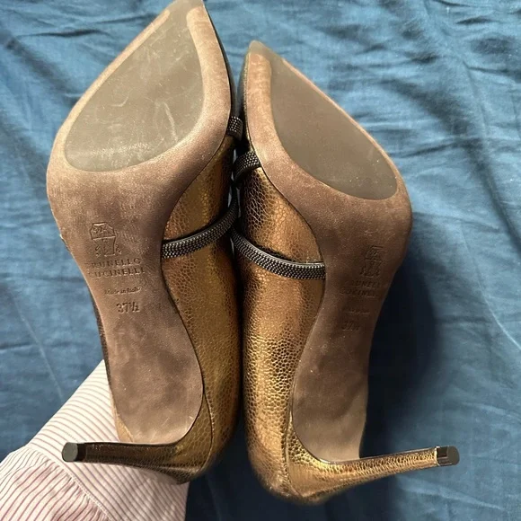 Brunello cucinelli heels. Never worn. Perfect condition. Size 37.5 - Picture 2 of 7